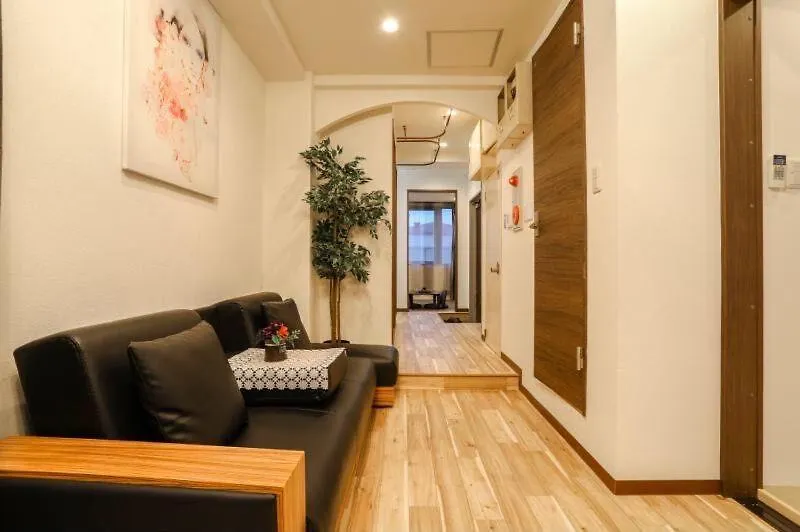 大阪之家 心斋桥难波附近4室一厅整套房子5 可接送机场 Appartamento